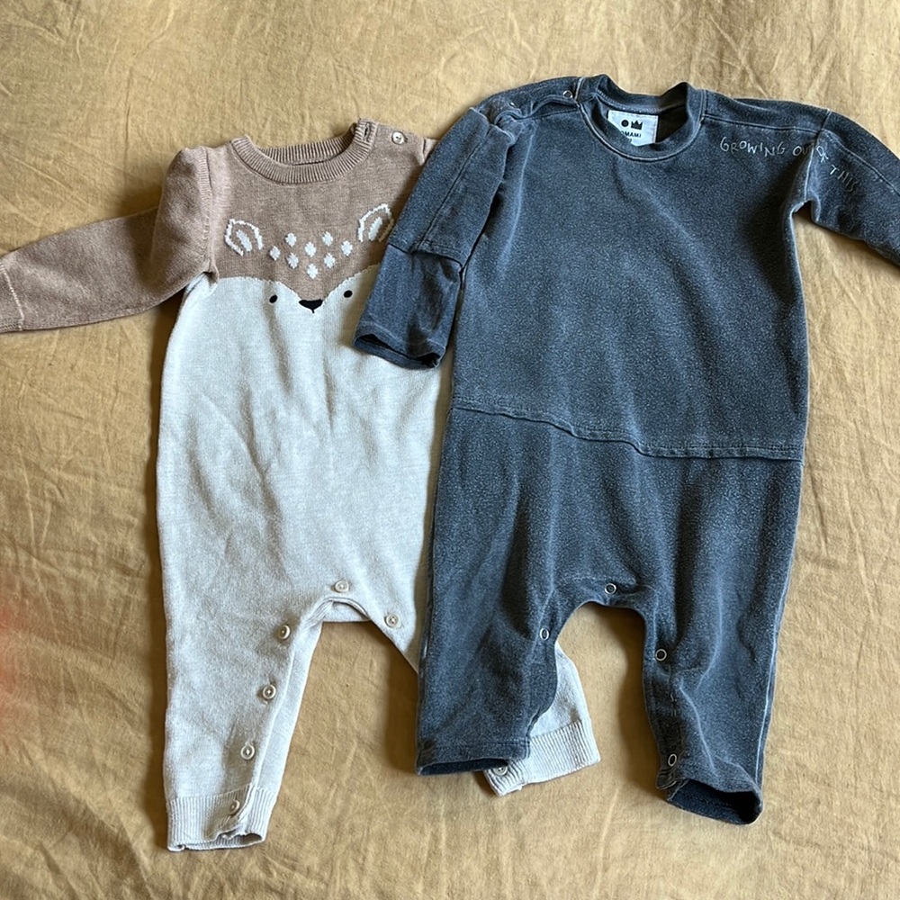 2 PJs OMAMI MINI (6-12m) & GYMBOREE 12-18m)